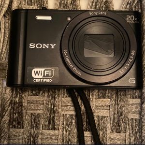 Sony Wi-Fi certified Cyber-shot HD digital camera